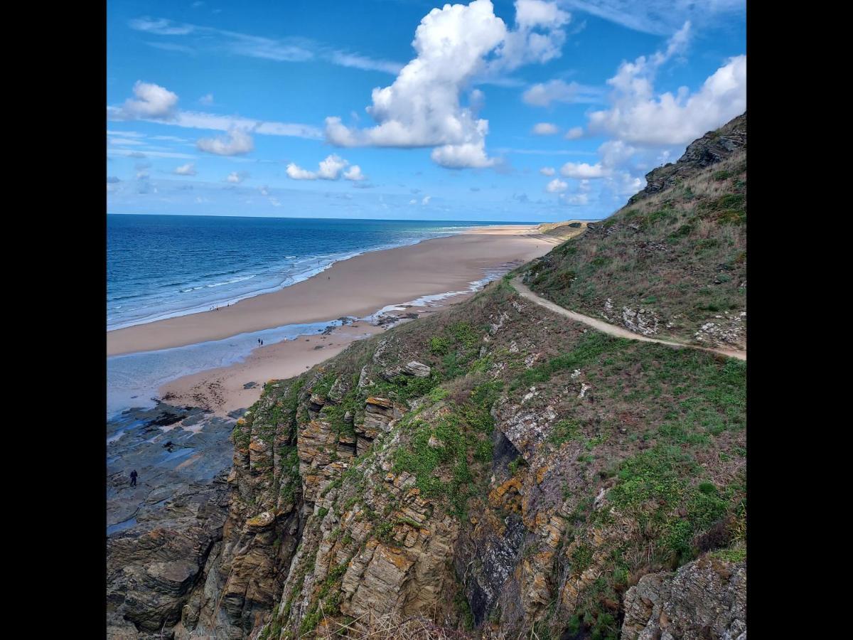 Chez Marie Et Philippe - 1Km De La Plage Les Moitiers-d'Allonne Exterior foto